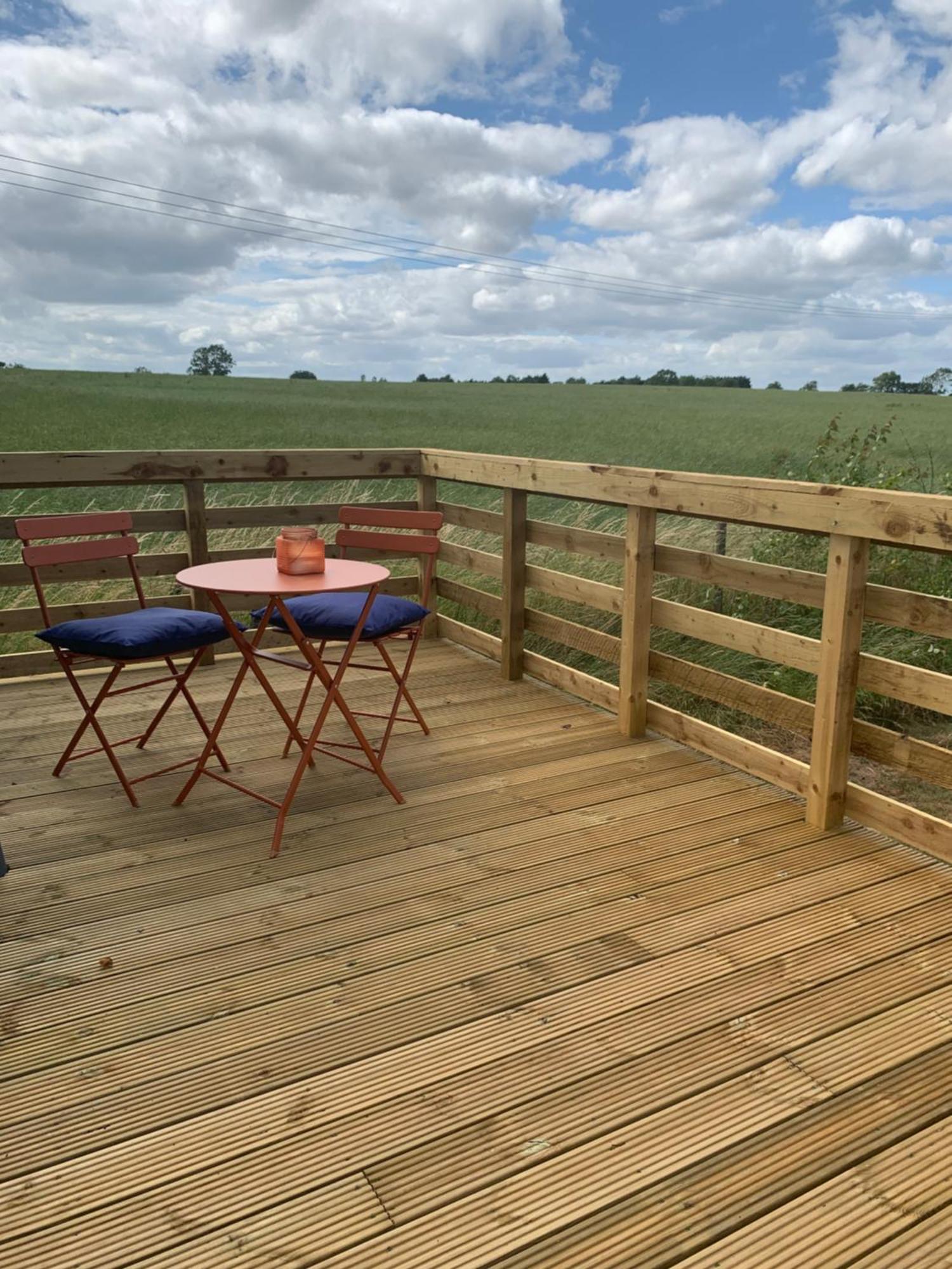 'Swan' Lakeview Lodge Bishampton ภายนอก รูปภาพ